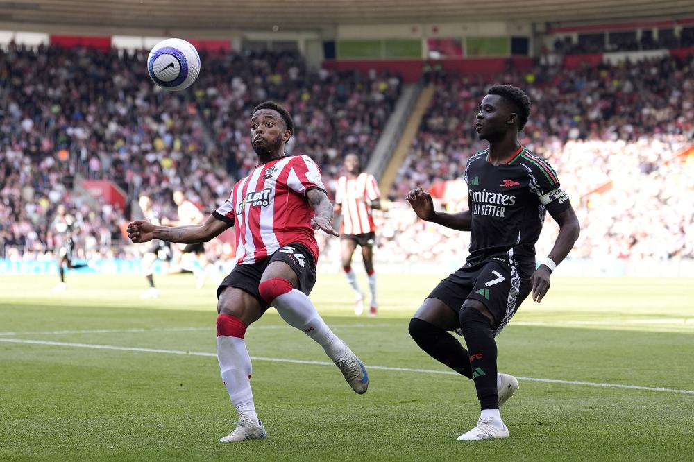 荣耀加身！大连可为夺季军直通中乙，教练球员揽获多个奖项